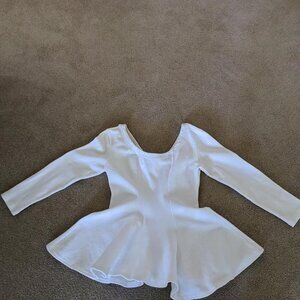 #18 womens white top size medium